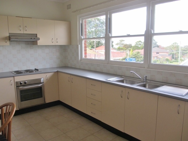 Upstairs – 208 Sylvania Road, Miranda NSW 2228