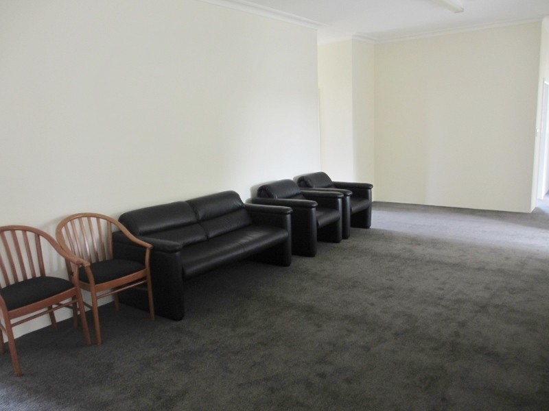 Upstairs – 208 Sylvania Road, Miranda NSW 2228