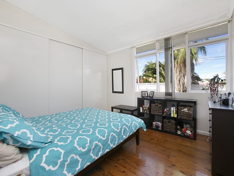 57 Curtis Avenue, Taren Point NSW 2229