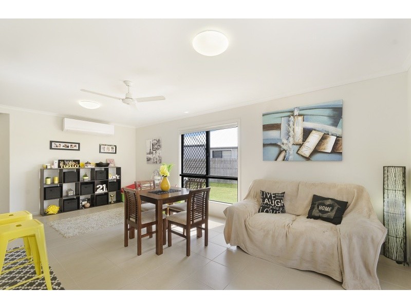 87 Daintree Drive, Bushland Beach QLD 4818