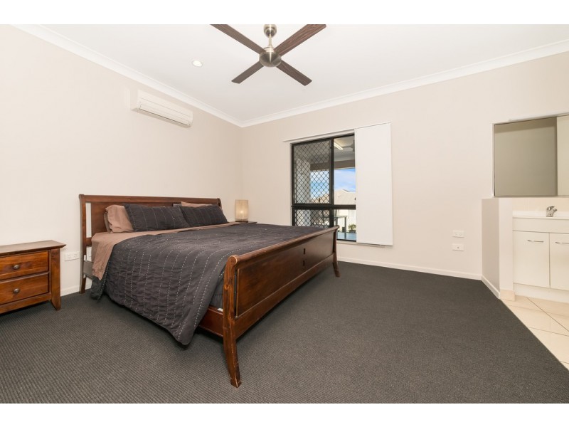 21 Baxendell Place, Bushland Beach QLD 4818