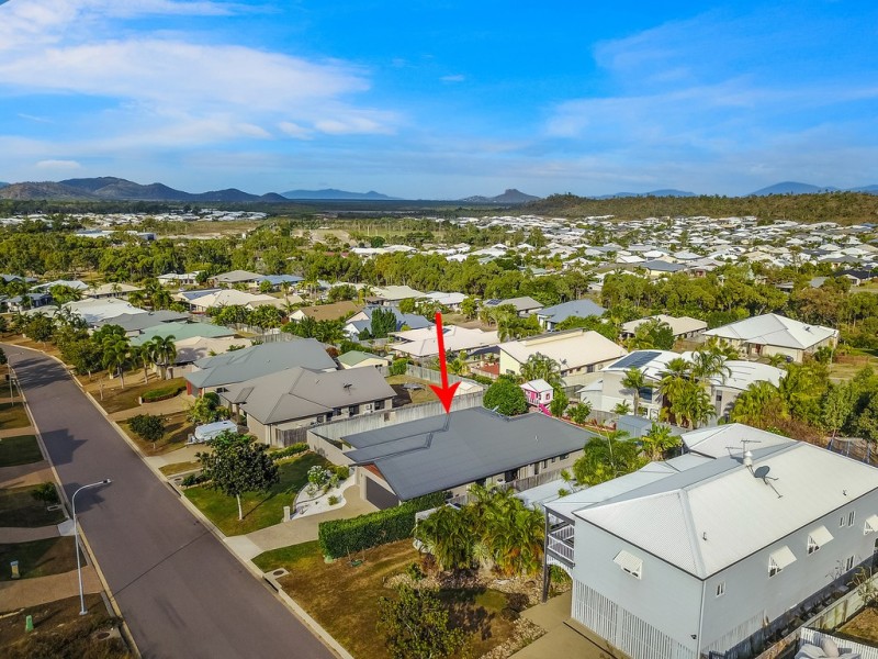 21 Baxendell Place, Bushland Beach QLD 4818