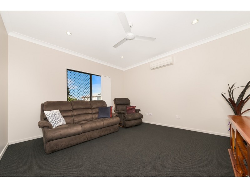 21 Baxendell Place, Bushland Beach QLD 4818