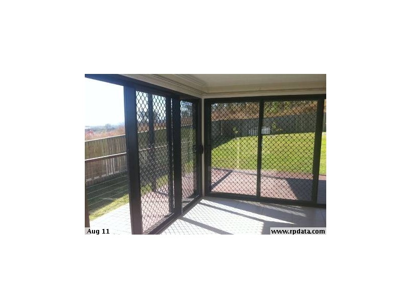 24 Channel Street, Bushland Beach QLD 4818