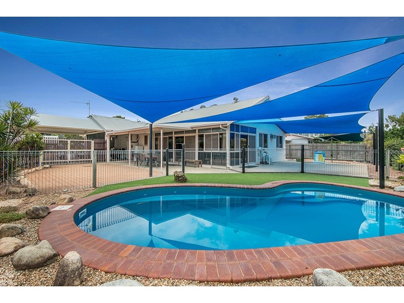 88 Coutts Drive, Bushland Beach QLD 4818