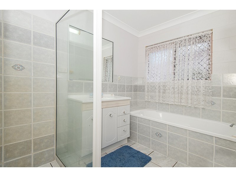 88 Coutts Drive, Bushland Beach QLD 4818