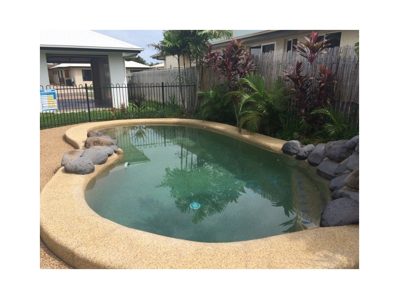 24 Seabrook Circuit, Bushland Beach QLD 4818