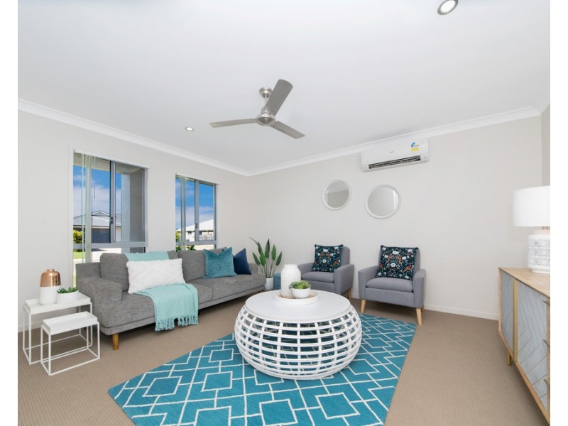 8 Thornbush Street, Mount Low QLD 4818