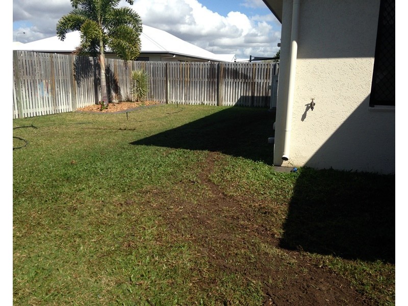 4 Oculina Street, Burdell QLD 4818