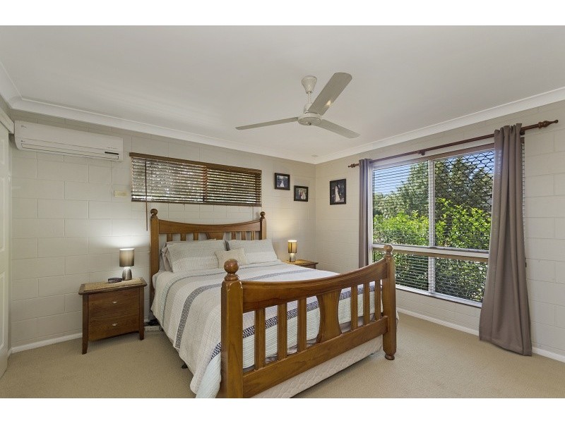 5 Hillgrove Court, Bushland Beach QLD 4818