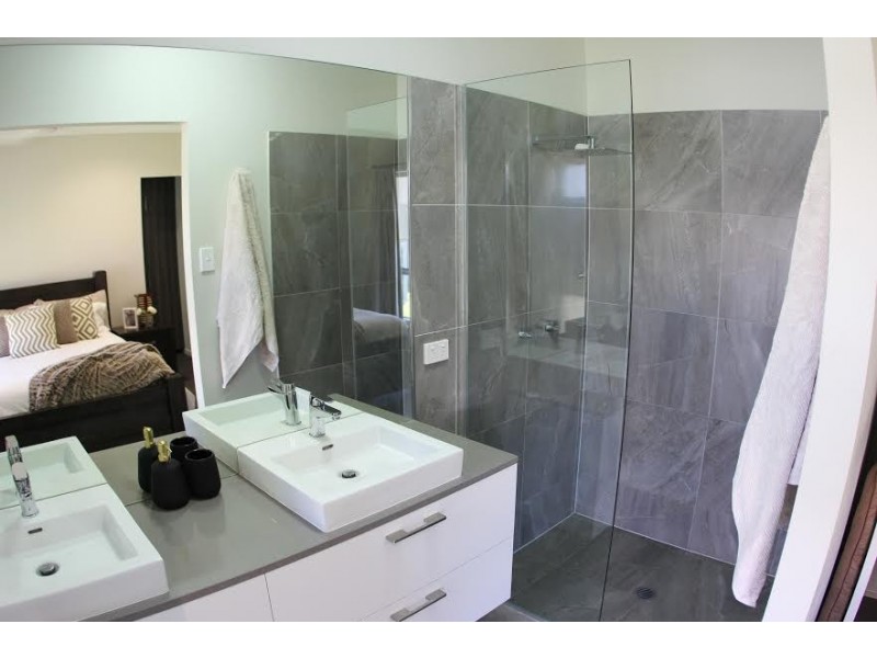 13 Marnie Street, Burdell QLD 4818