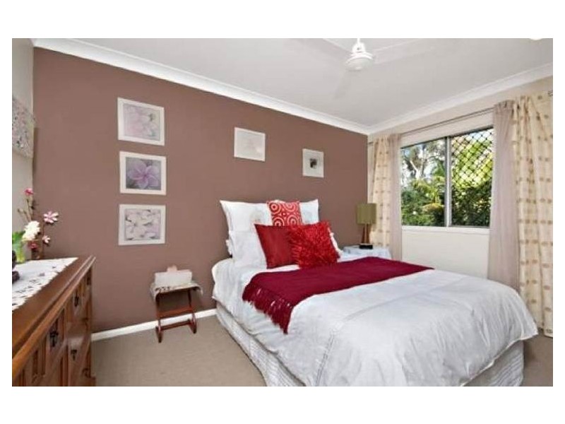 5 Hickory Court, Bushland Beach QLD 4818