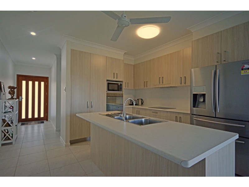 16 Ribaldo Circuit, Burdell QLD 4818