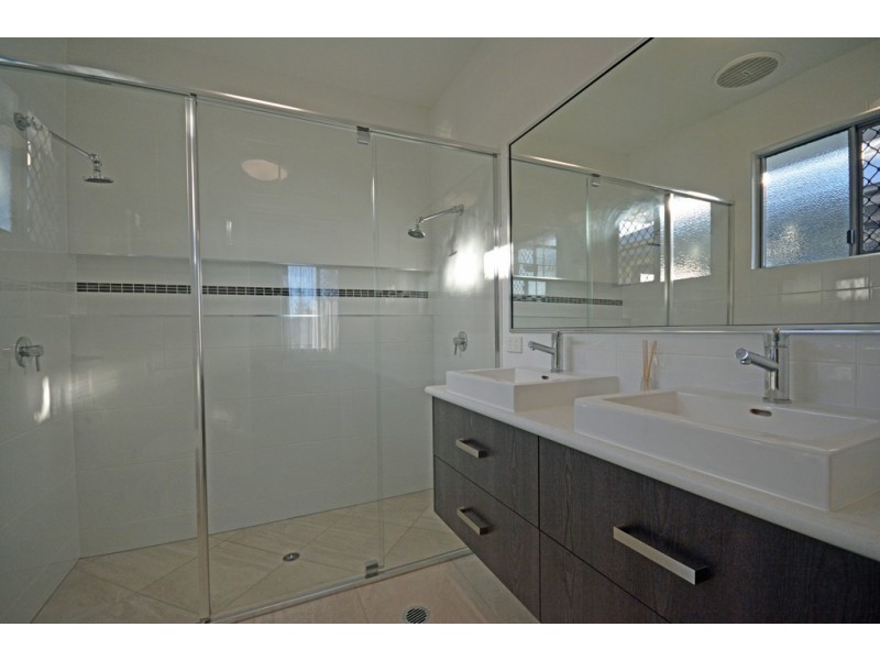 16 Ribaldo Circuit, Burdell QLD 4818