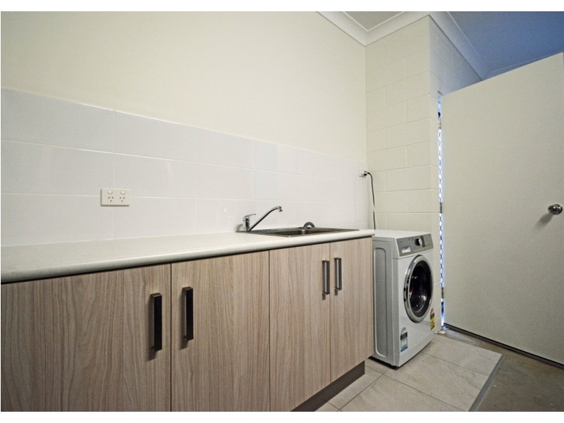 16 Ribaldo Circuit, Burdell QLD 4818