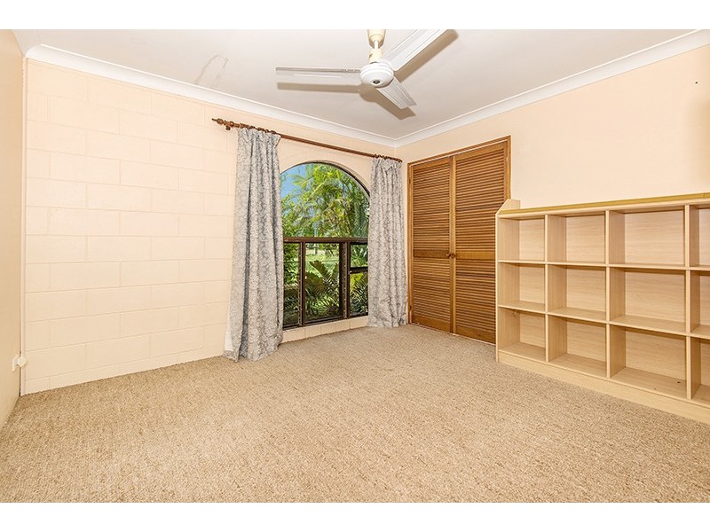 17 Toolakea Beach Road, Bluewater QLD 4818