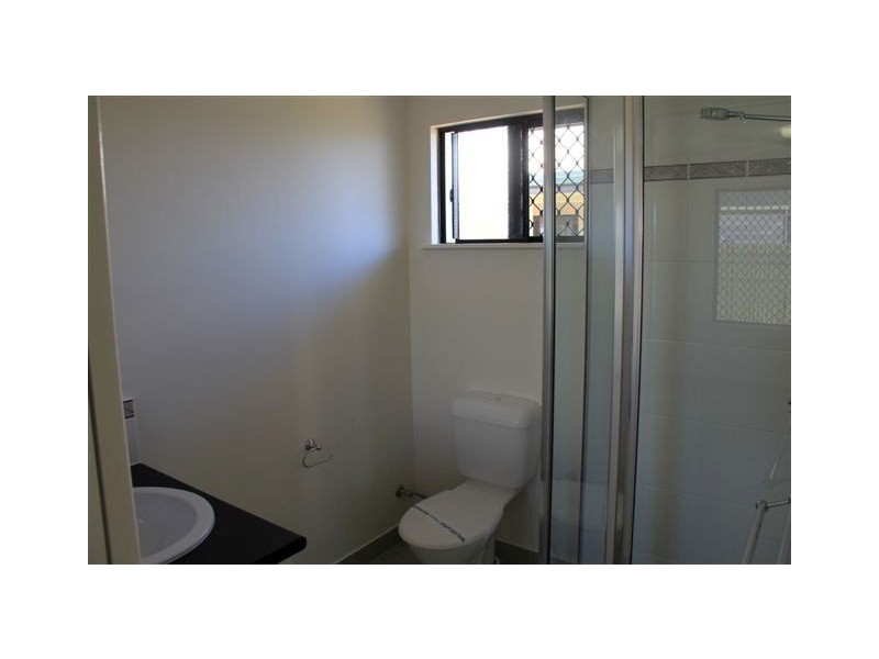 106 Daintree Drive, Bushland Beach QLD 4818