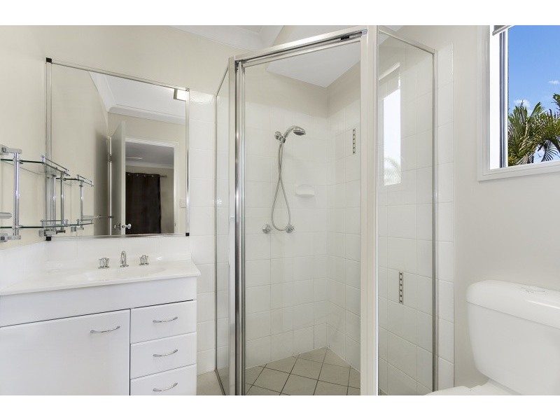 37 Mendi Drive, Bushland Beach QLD 4818