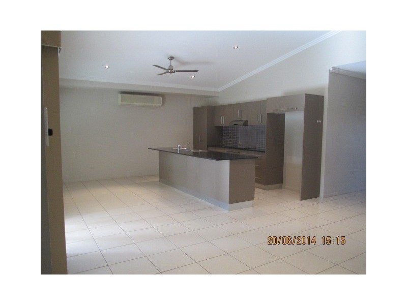 41 Eshelby Street, Bushland Beach QLD 4818