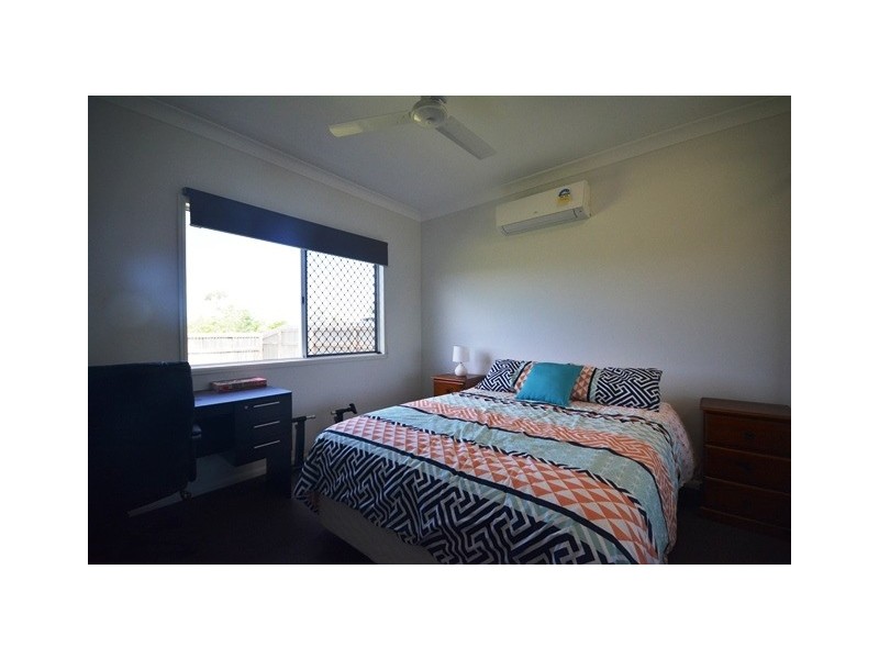 40 Pongamia Parade, Mount Low QLD 4818