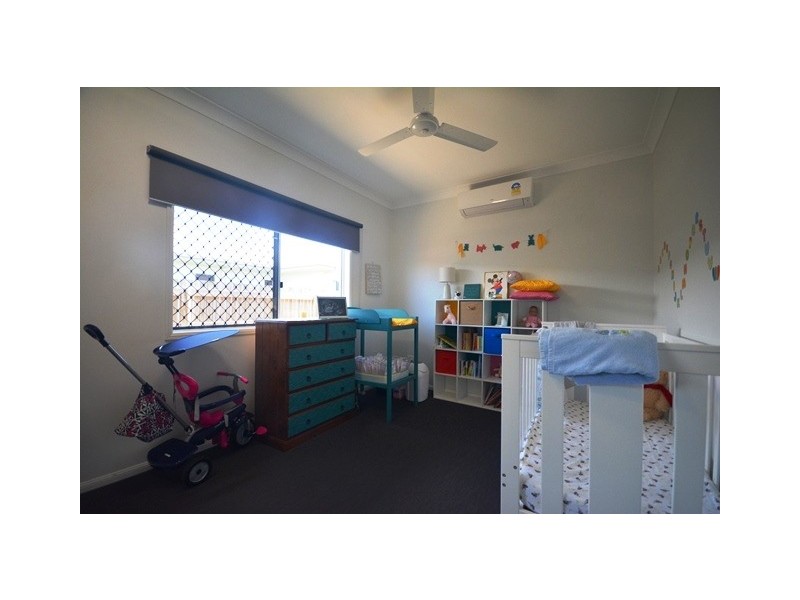 40 Pongamia Parade, Mount Low QLD 4818