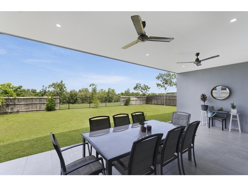 40 Pongamia Parade, Mount Low QLD 4818