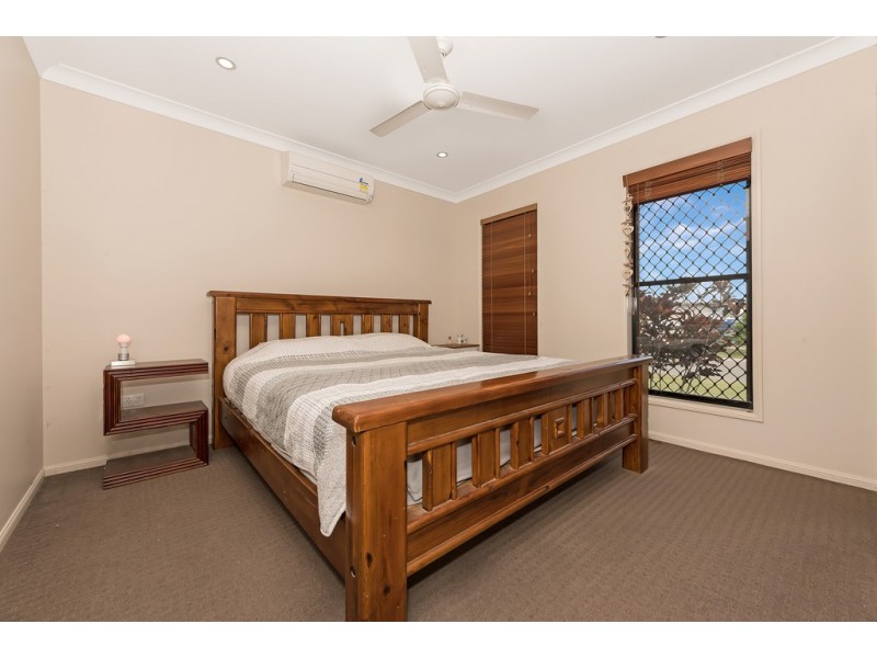 18 Dragon Flower Avenue, Mount Low QLD 4818