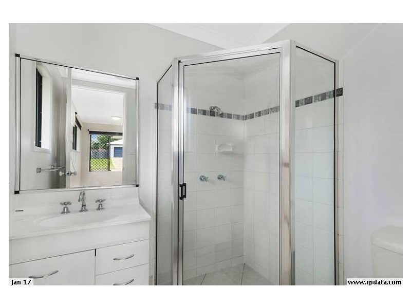 47 Greentree Circuit, Bushland Beach QLD 4818
