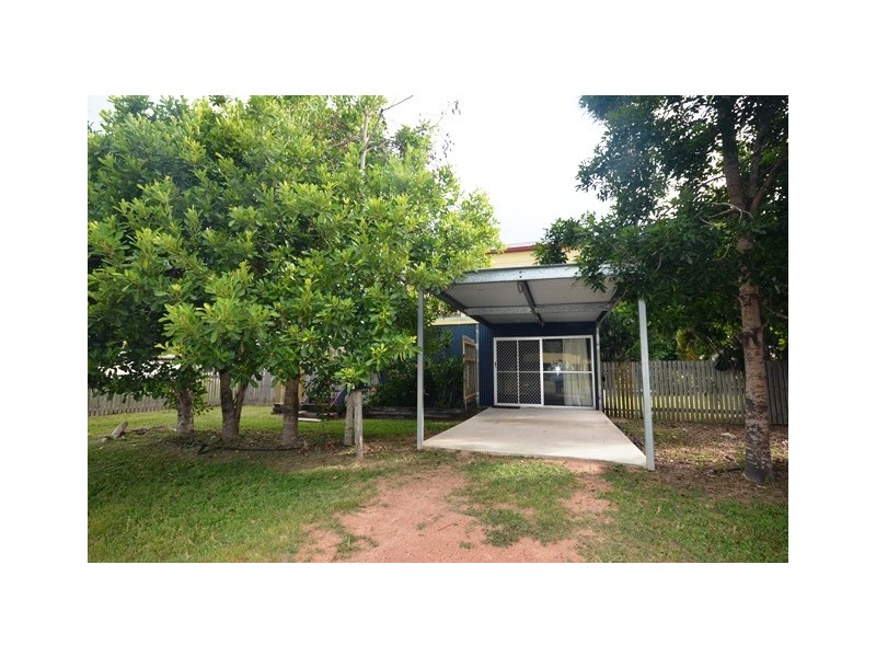 24 Phillips Street, Bluewater QLD 4818