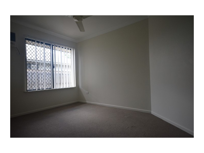 20 Lochern Way, Bushland Beach QLD 4818