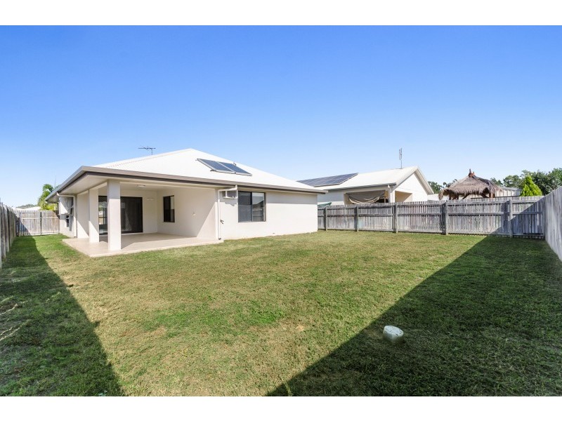 65 Daintree Drive, Bushland Beach QLD 4818