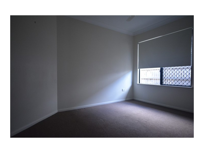 65 Daintree Drive, Bushland Beach QLD 4818