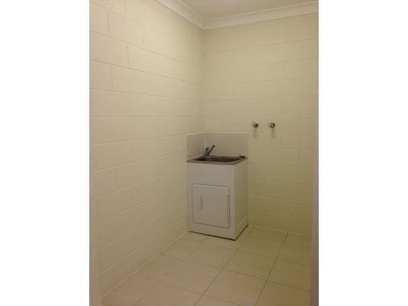 65 Daintree Drive, Bushland Beach QLD 4818