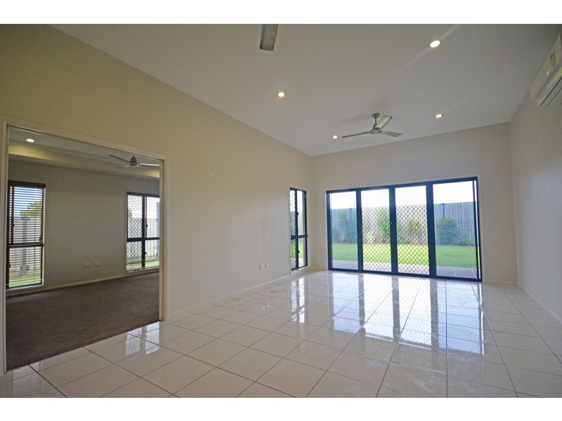 45 Kahana Avenue, Burdell QLD 4818