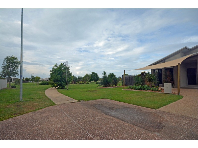 45 Kahana Avenue, Burdell QLD 4818