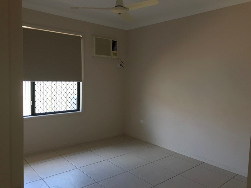 2/16 Marita Court, Bushland Beach QLD 4818