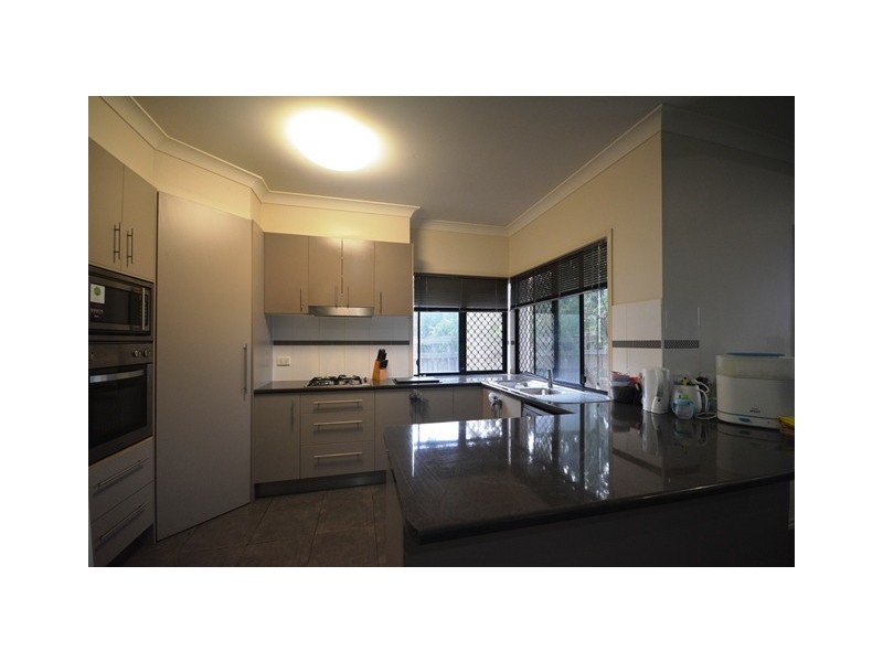 34 Dampier Crescent, Burdell QLD 4818