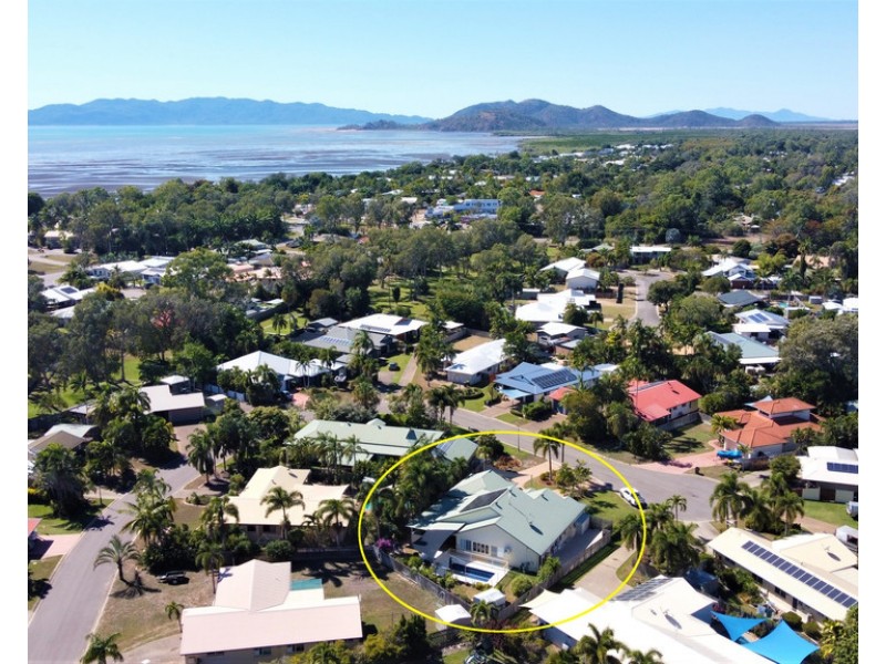 17 Mahogany Court, Bushland Beach QLD 4818