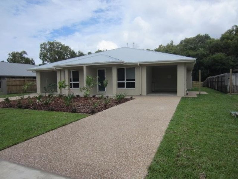 2/41 Pacific Avenue, Bushland Beach QLD 4818