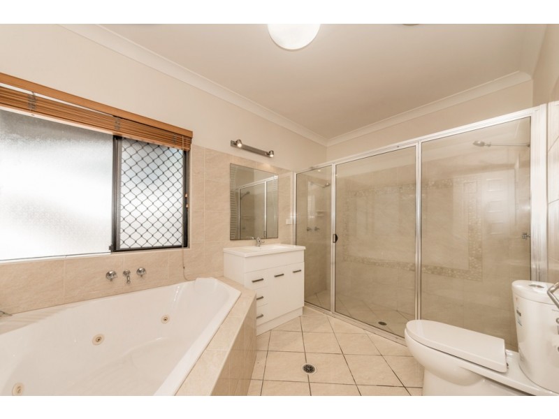 3 Coolan Court, Bushland Beach QLD 4818