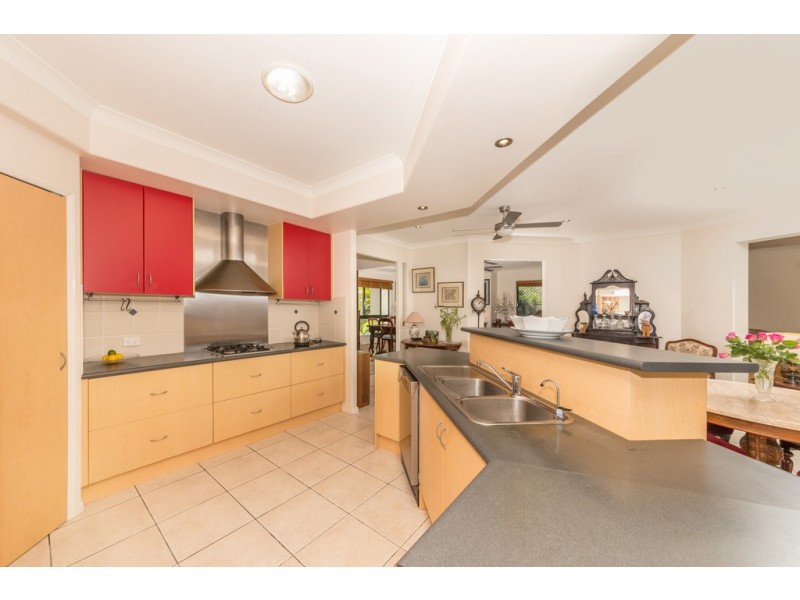 3 Coolan Court, Bushland Beach QLD 4818