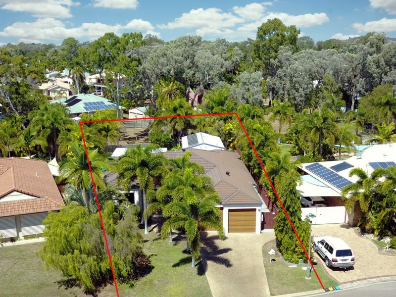 3 Coolan Court, Bushland Beach QLD 4818
