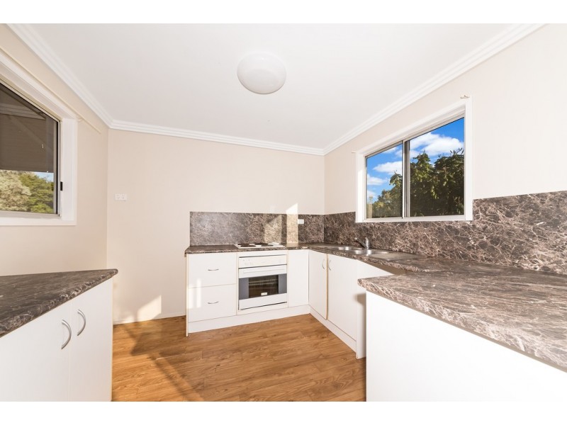 7 Lagoon Crescent, Saunders Beach QLD 4818