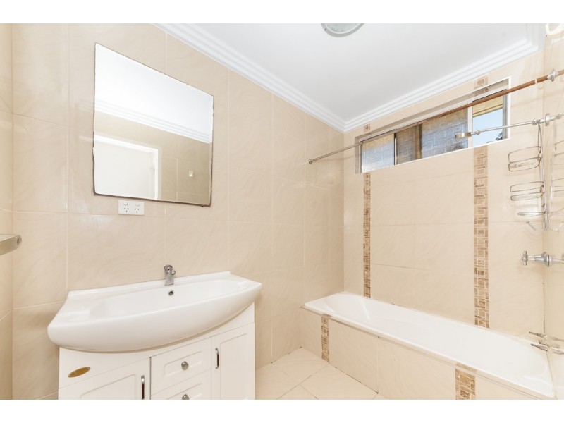 7 Lagoon Crescent, Saunders Beach QLD 4818