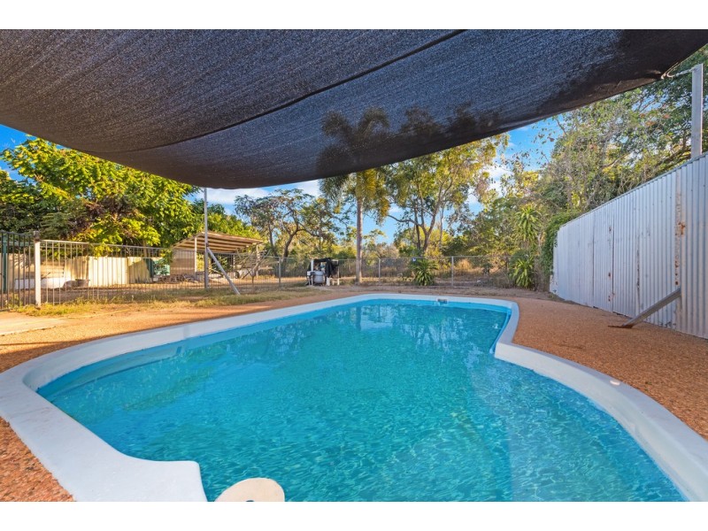 7 Lagoon Crescent, Saunders Beach QLD 4818
