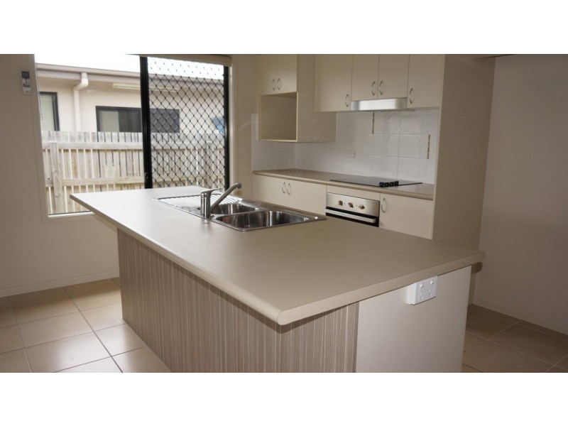 17 Somerton Street, Deeragun QLD 4818