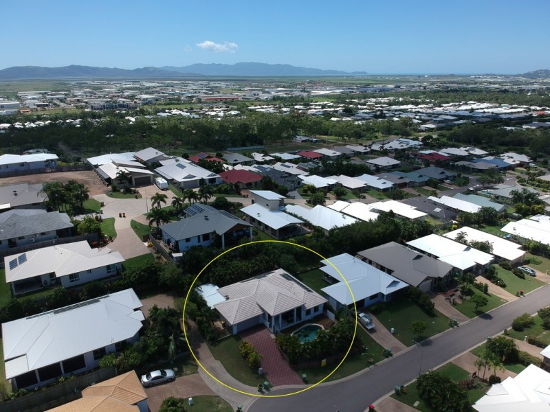 20 Tambo Court, Mount Louisa QLD 4814