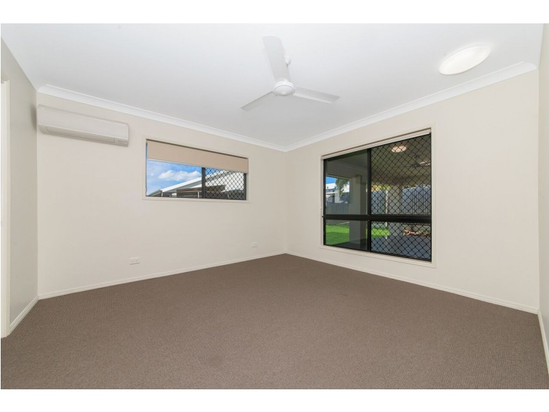 162 Goicoechea Drive, Bushland Beach QLD 4818