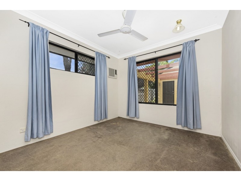 9 Pacific Avenue, Bushland Beach QLD 4818