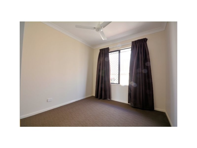 20 Yanooa Court, Bushland Beach QLD 4818